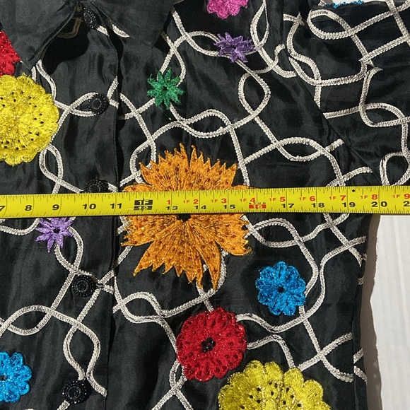 Vintage Anage 100% Silk Embroidered Jacket with lining - Picture 7 of 9